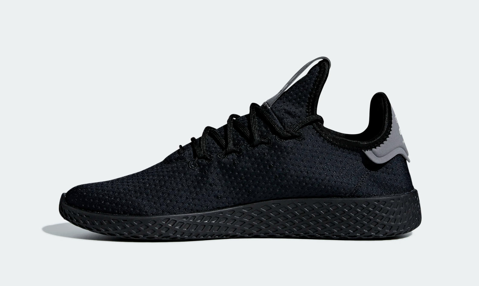 pharrell williams trainers black